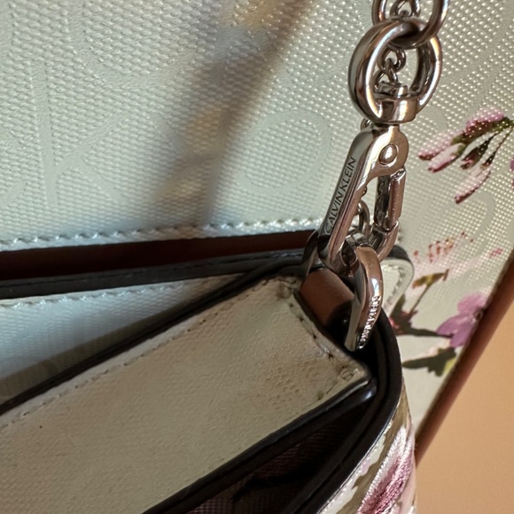 Rare Calvin Klein Margot Tote Large New without tags - Picture 12 of 13